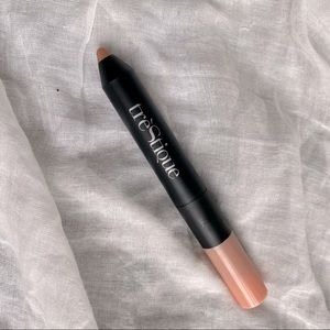 Trestique Matte Color + Shiny Lip Crayon in Nantucket Nude